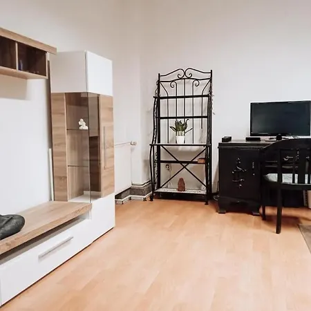 Wohnen Wohlfuehlen - Geraeumiges In شقة فورست