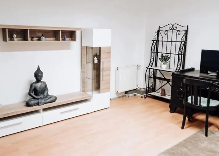 Wohnen Wohlfuehlen - Geraeumiges In شقة *