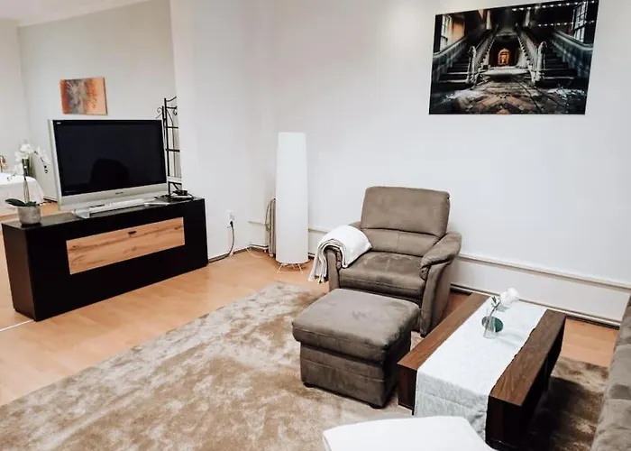 Wohnen Wohlfuehlen - Geraeumiges In شقة *