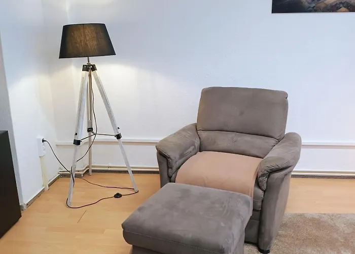 Wohnen Wohlfuehlen - Geraeumiges In شقة فورست